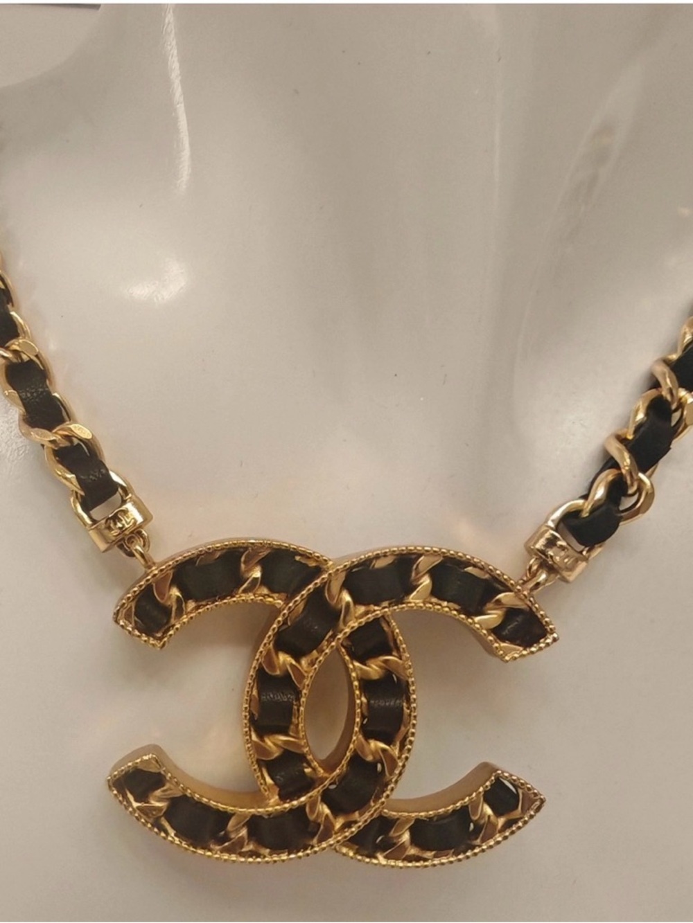 CHANEL Gold and Black Interlaced CC Pendant Necklace